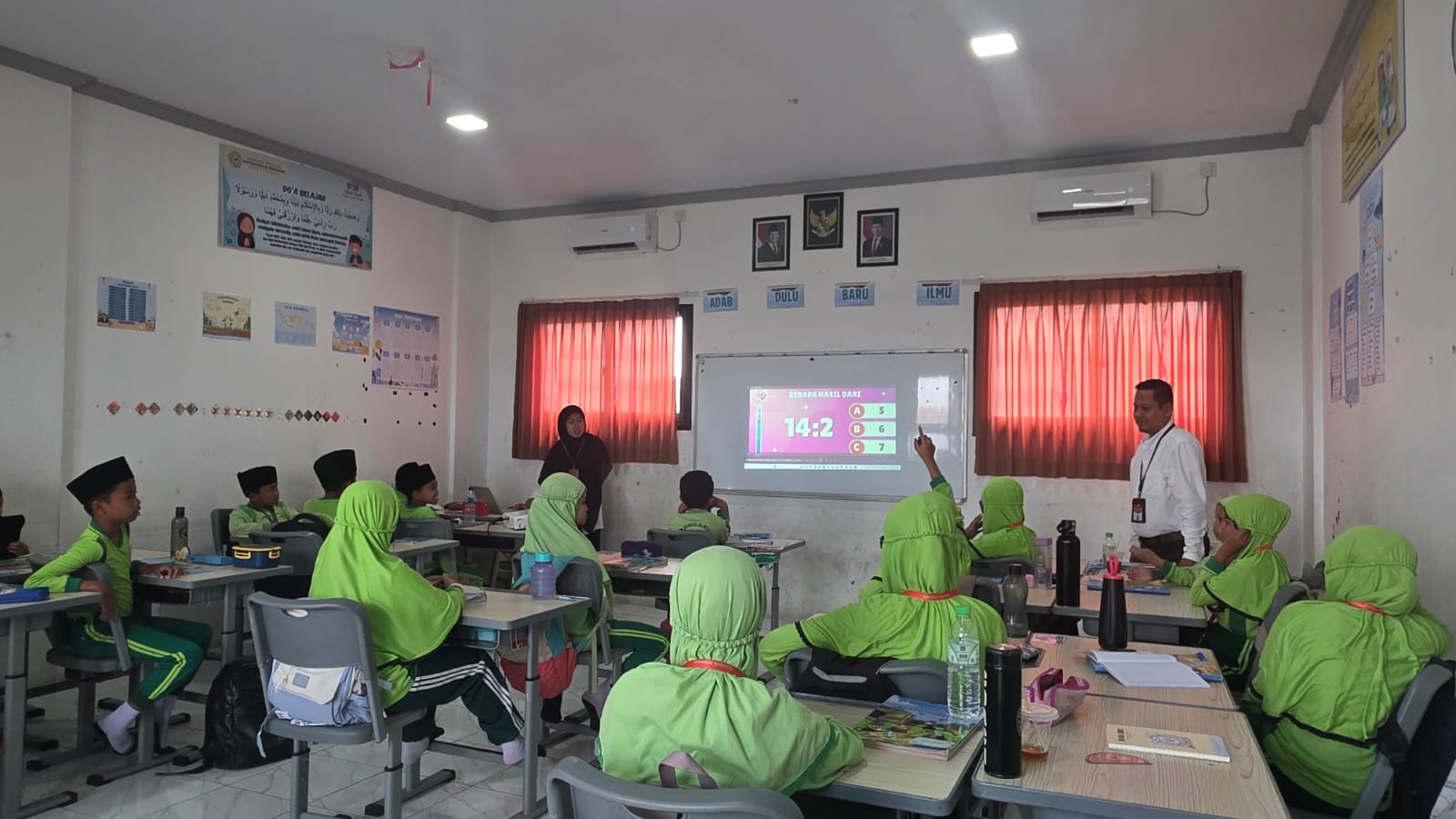 KEGIATAN SUPERVISI USTADZAH SITI AISYA, S.Pd